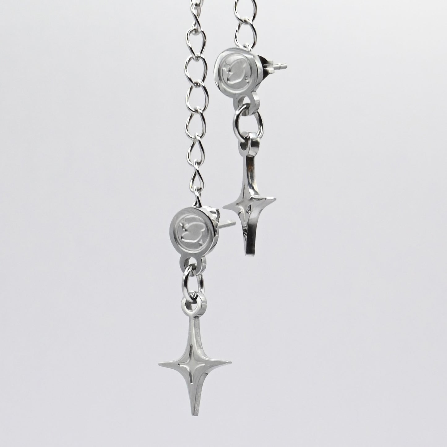 FALLEN STAR EARRING